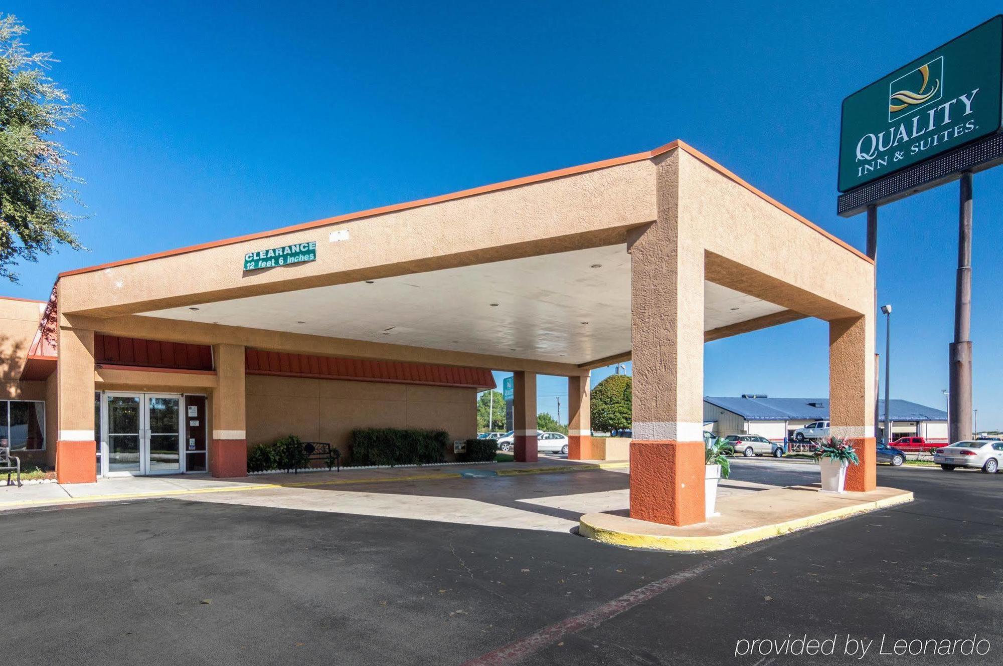 Texas Inn & Suites Denton Zewnętrze zdjęcie