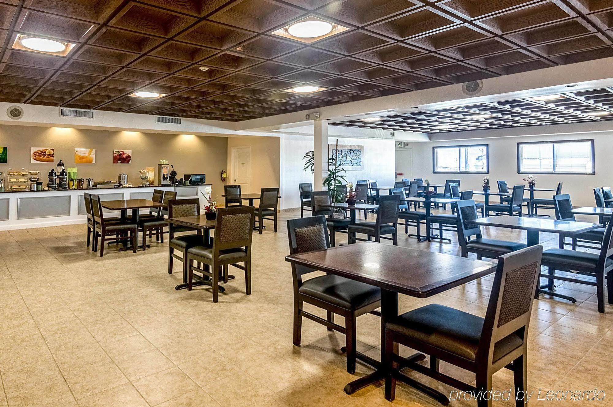 Texas Inn & Suites Denton Zewnętrze zdjęcie