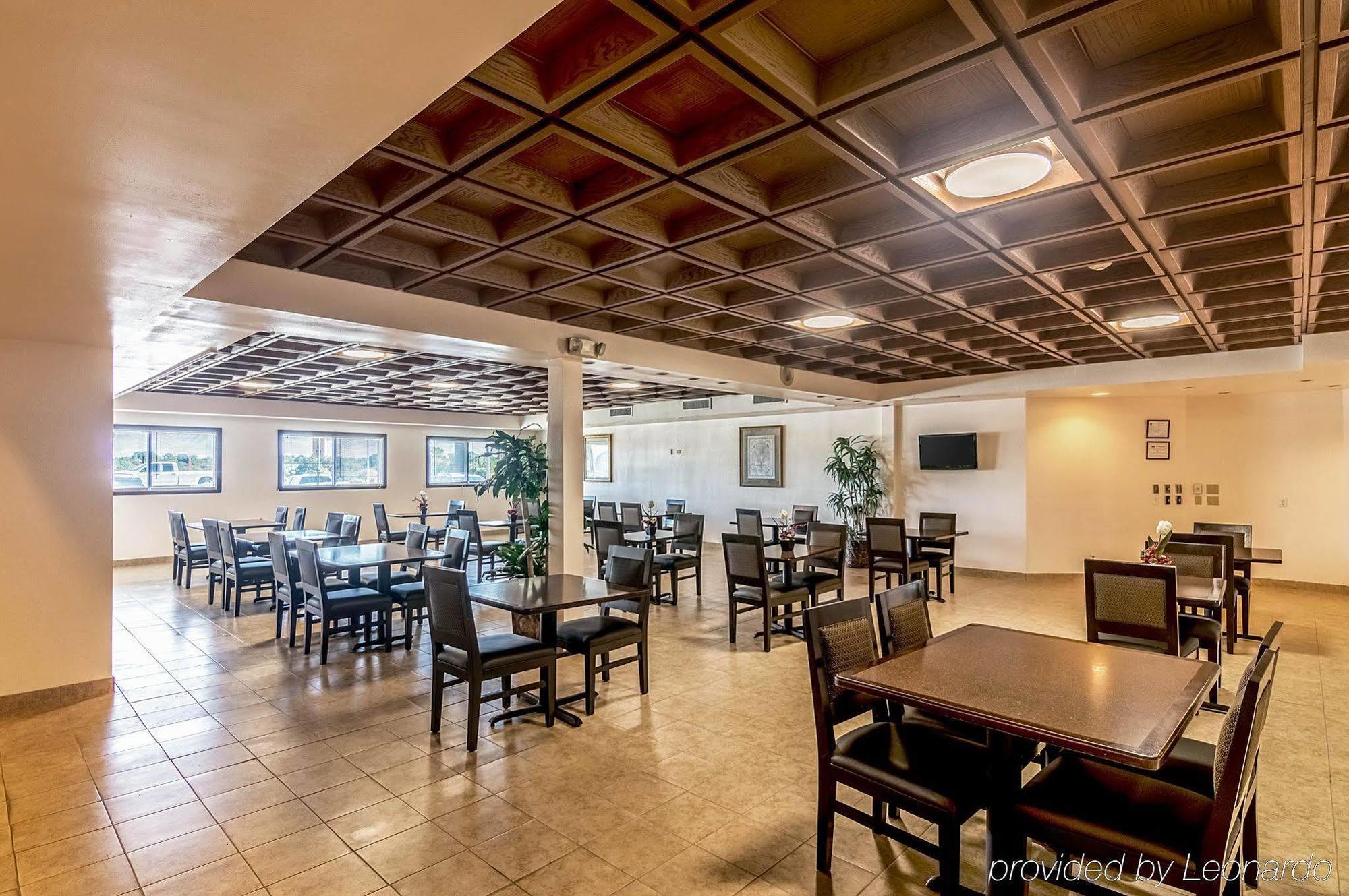 Texas Inn & Suites Denton Zewnętrze zdjęcie