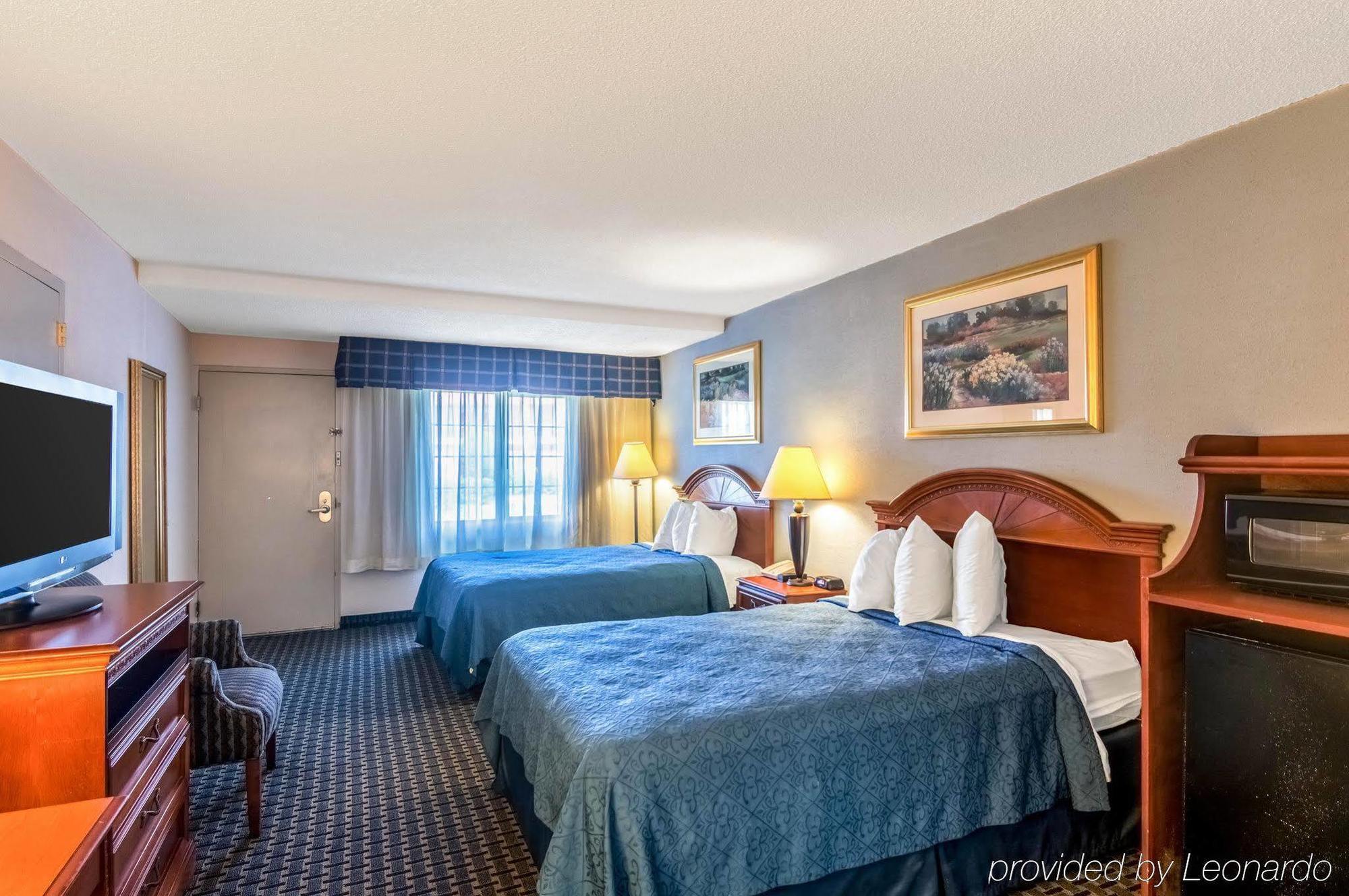 Texas Inn & Suites Denton Zewnętrze zdjęcie
