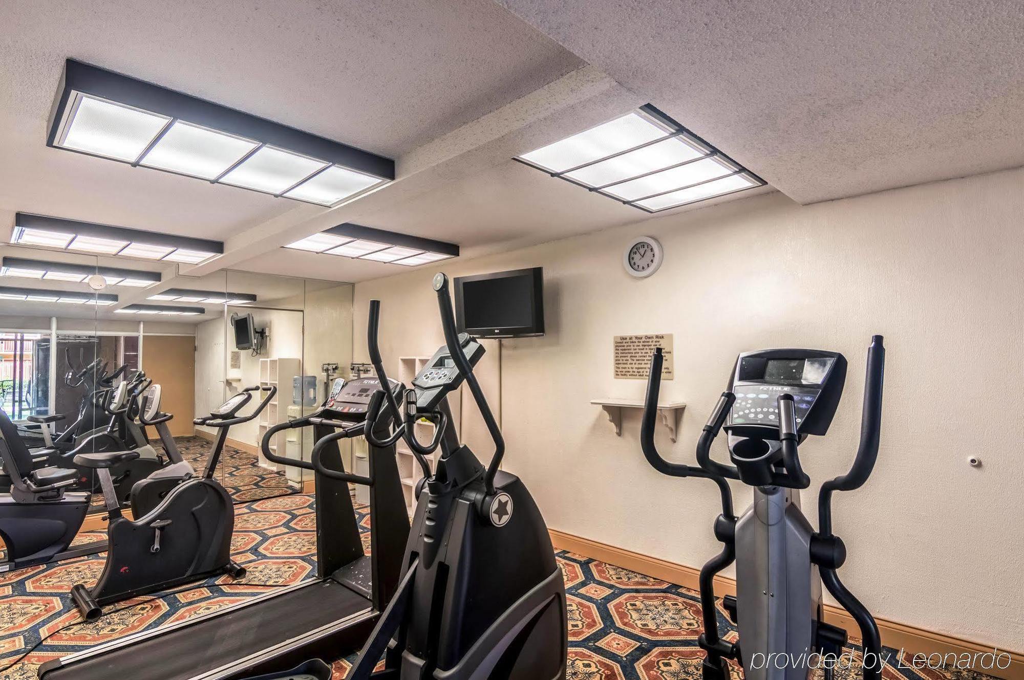Texas Inn & Suites Denton Zewnętrze zdjęcie