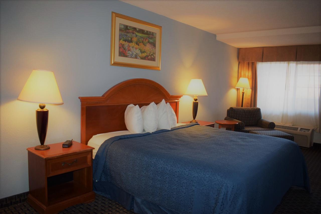 Texas Inn & Suites Denton Zewnętrze zdjęcie