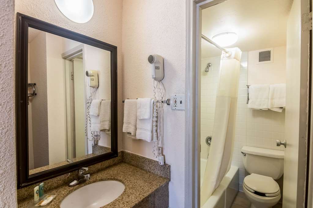 Texas Inn & Suites Denton Pokój zdjęcie